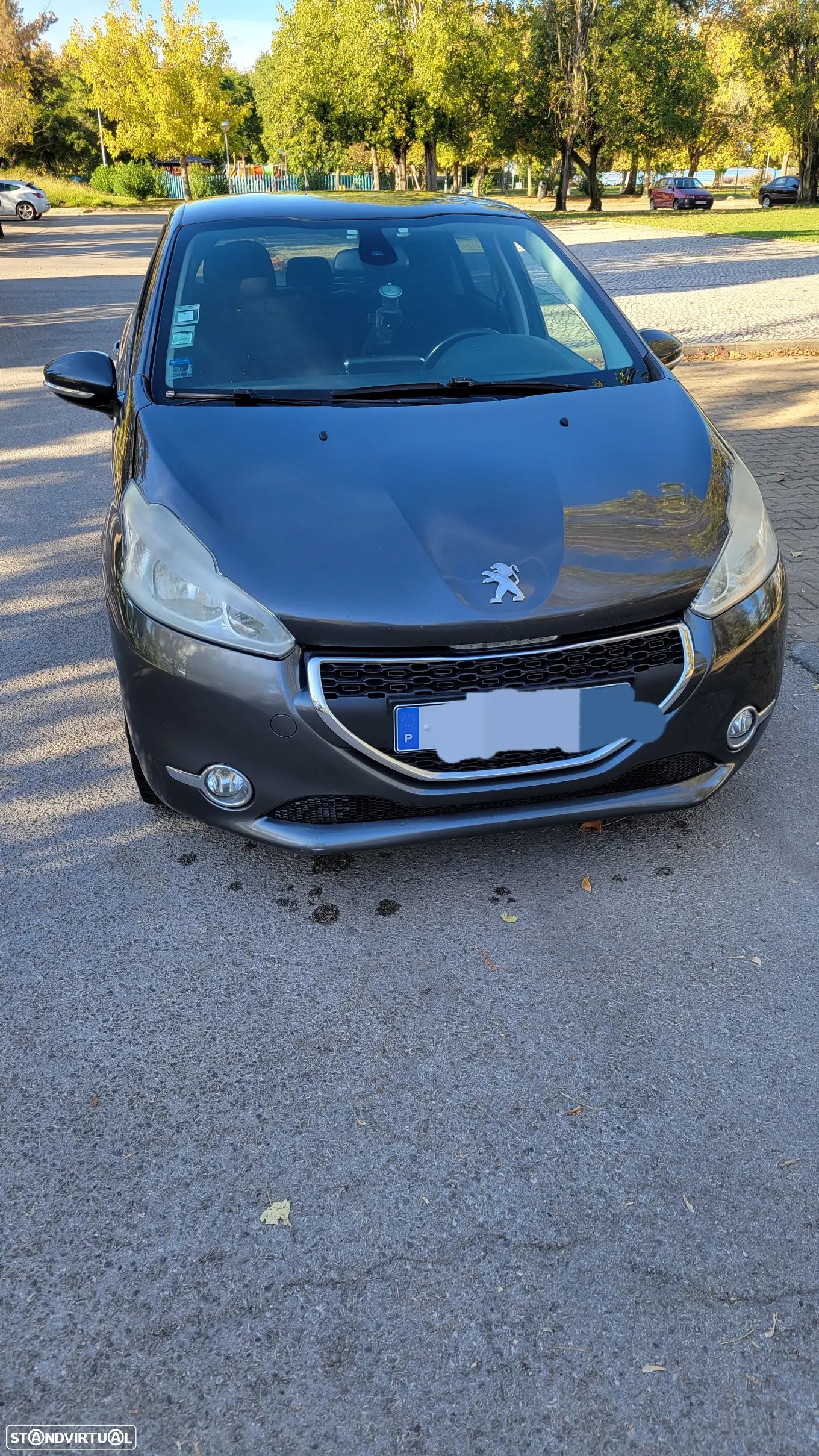 Peugeot 208 1.4 HDi - 1