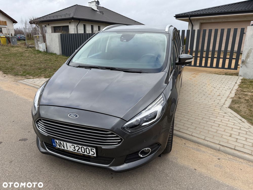 Ford S-Max 1.5 Eco Boost Start-Stopp TITANIUM - 4