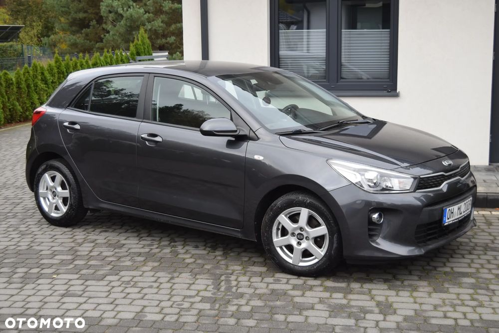 Kia Rio 2017 photo 4