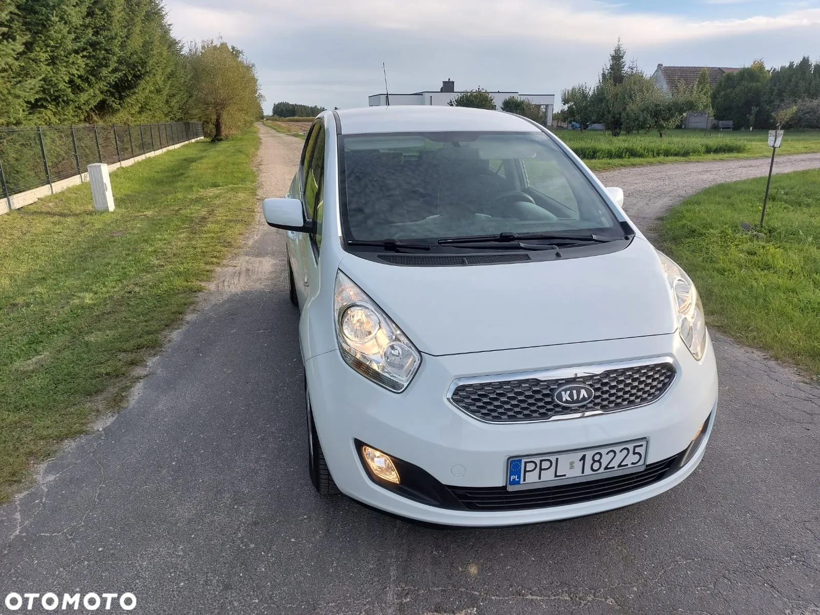 Kia Venga - 8