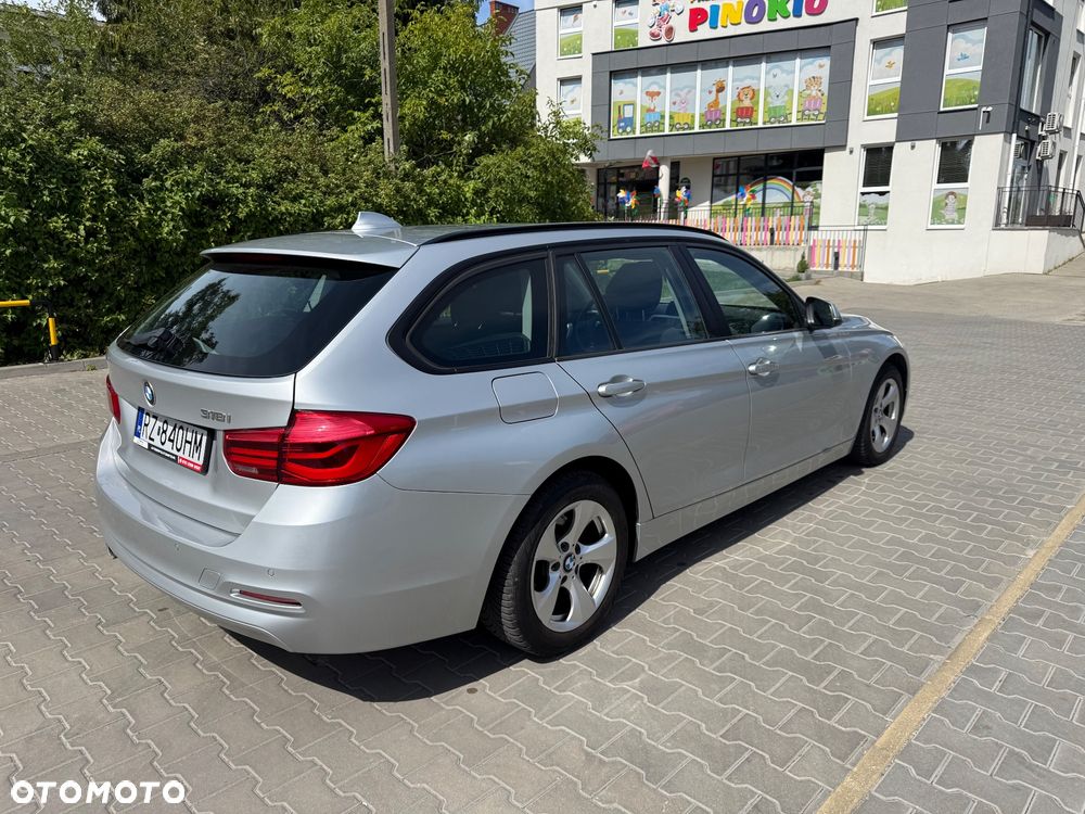 BMW Seria 3 318i Advantage - 6