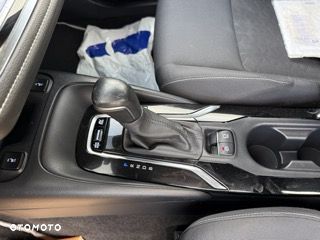 Toyota Corolla 1.8 Hybrid Comfort - 16