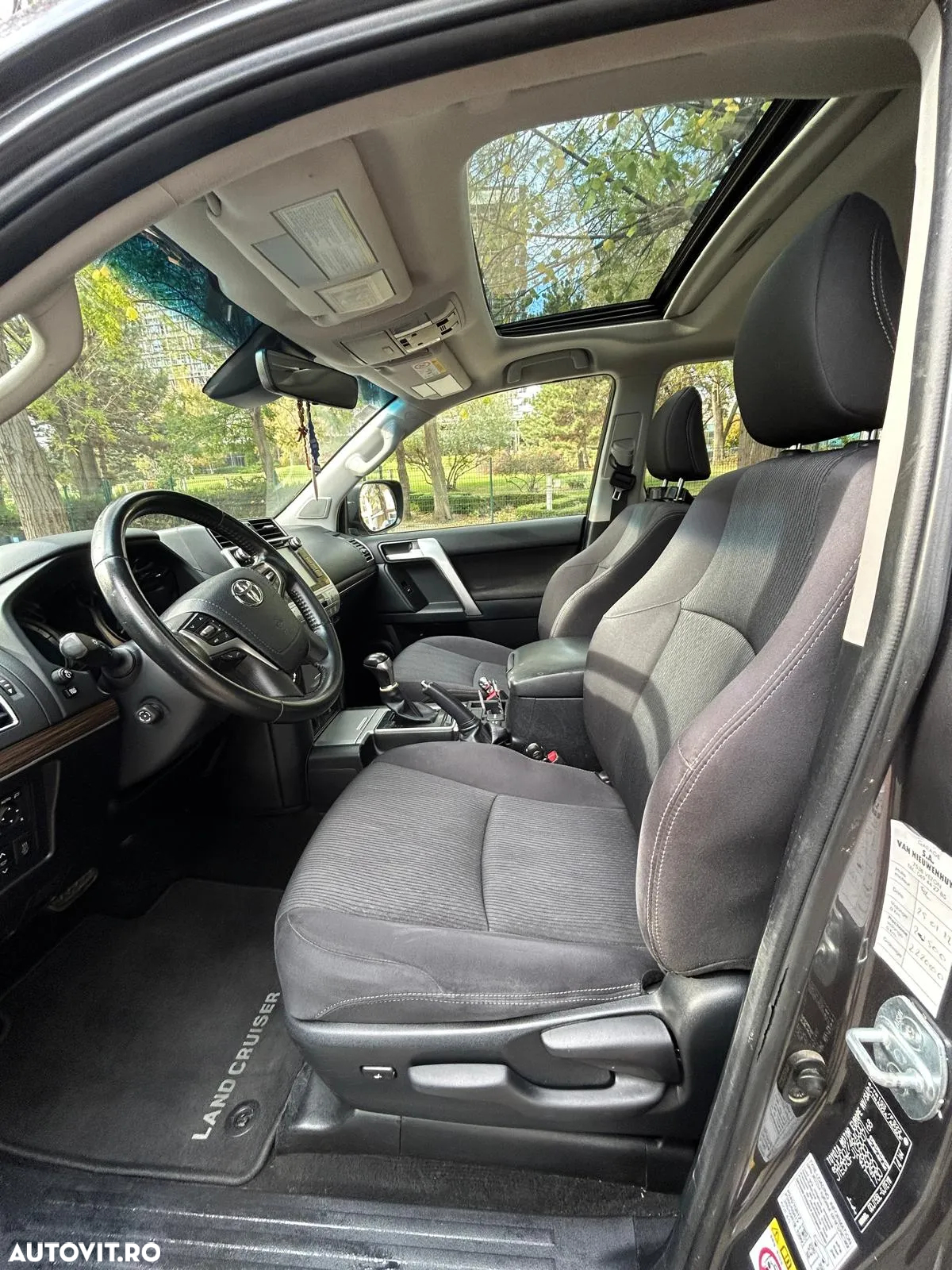 Toyota Land Cruiser 2.8l Turbo D-4D A/T Executive - 5