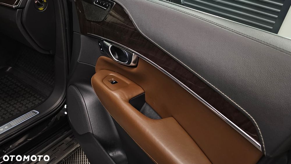 Volvo XC 90 D5 AWD Inscription - 10