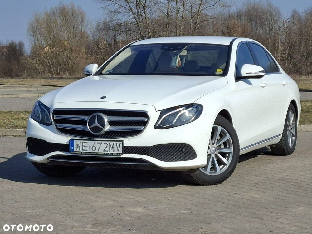 Mercedes-Benz Klasa E 220 d Business Edition 9G-TRONIC - 9