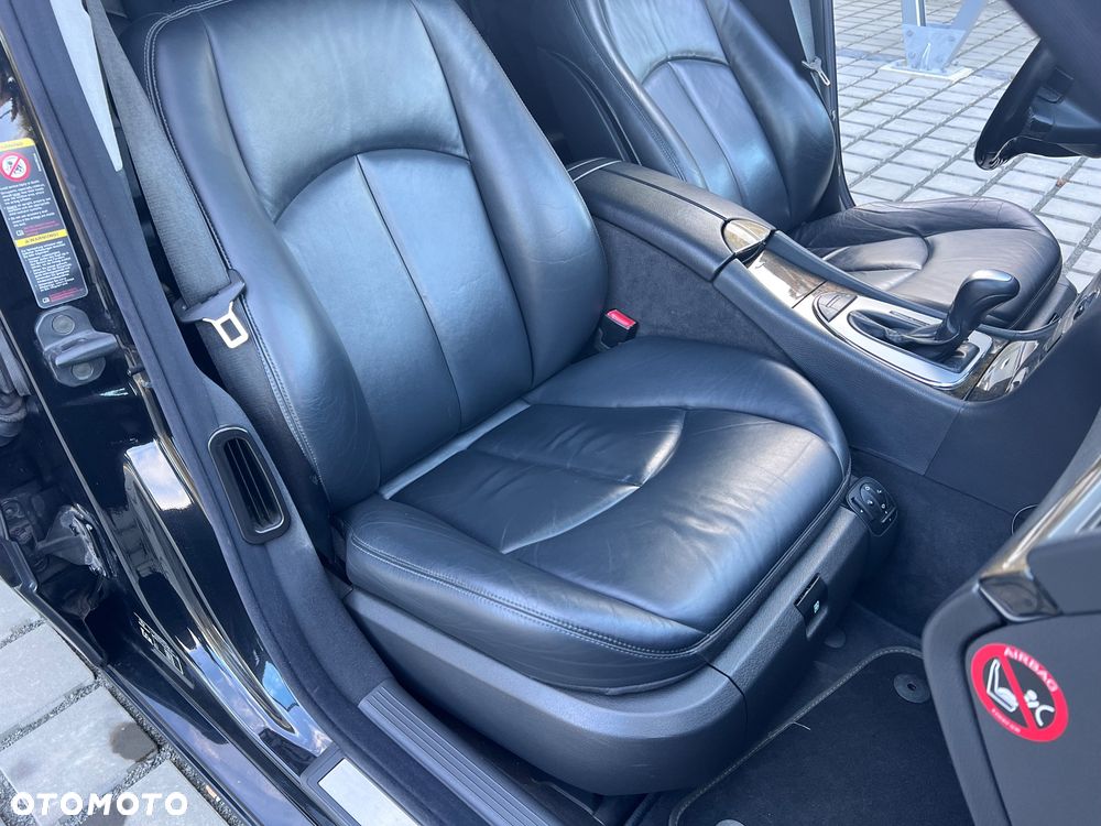 Mercedes-Benz Klasa E 320 CDI T Avantgarde - 20