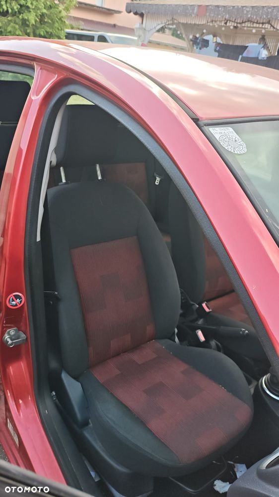 Ford Fiesta 1.3 - 5