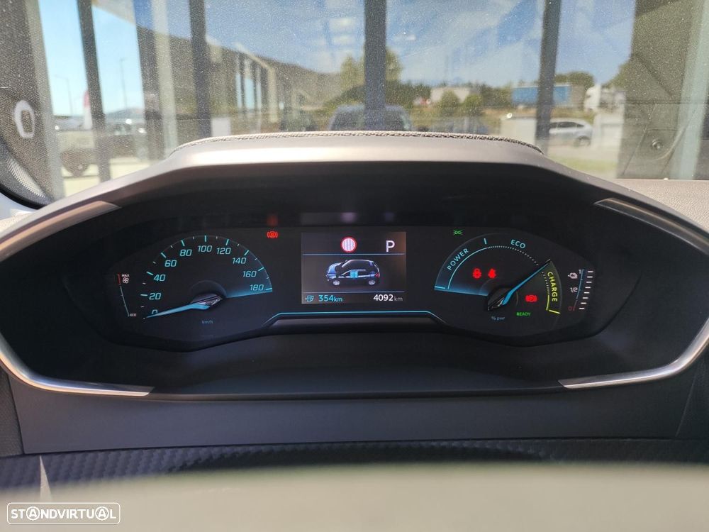Peugeot e-208 50 kWh Style - 13