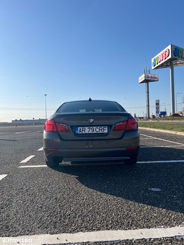 BMW Seria 5 520d - 3