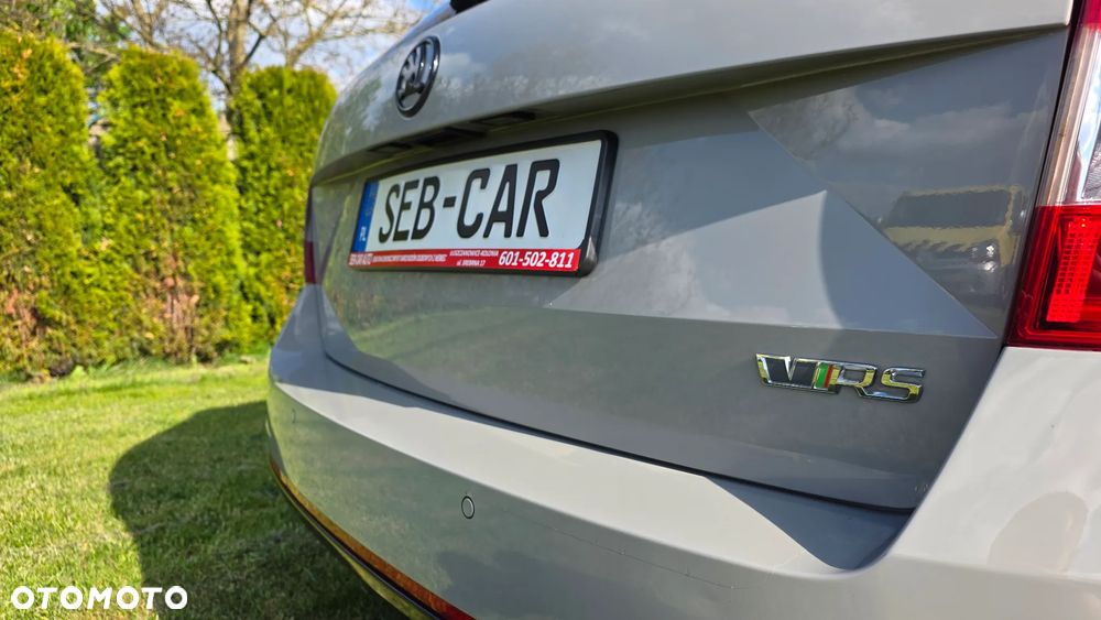Skoda Octavia 2.0 TDI RS DSG - 36