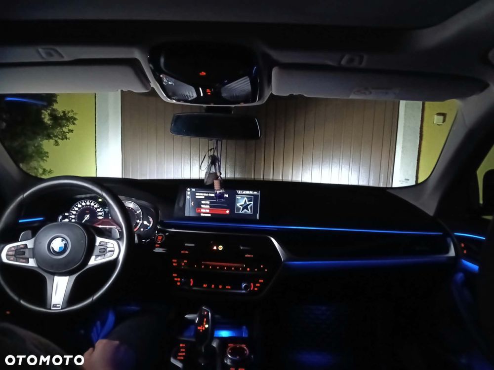 BMW Seria 5 - 12