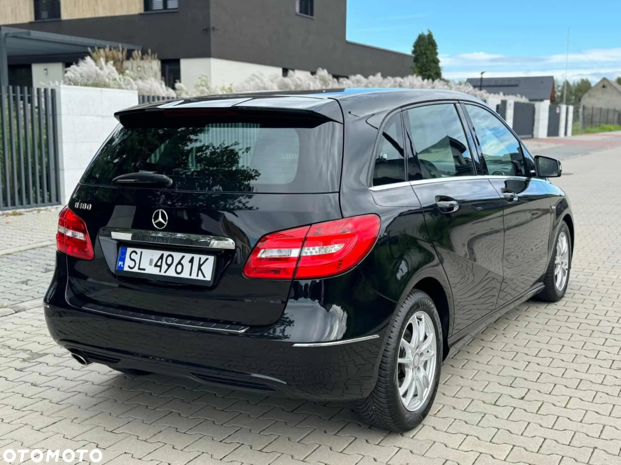 Mercedes-Benz Klasa B 180 BlueEFFICIENCY Edition Style - 6
