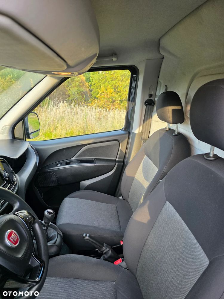 Fiat Doblo 1.4 T-Jet 16V Dynamic - 11
