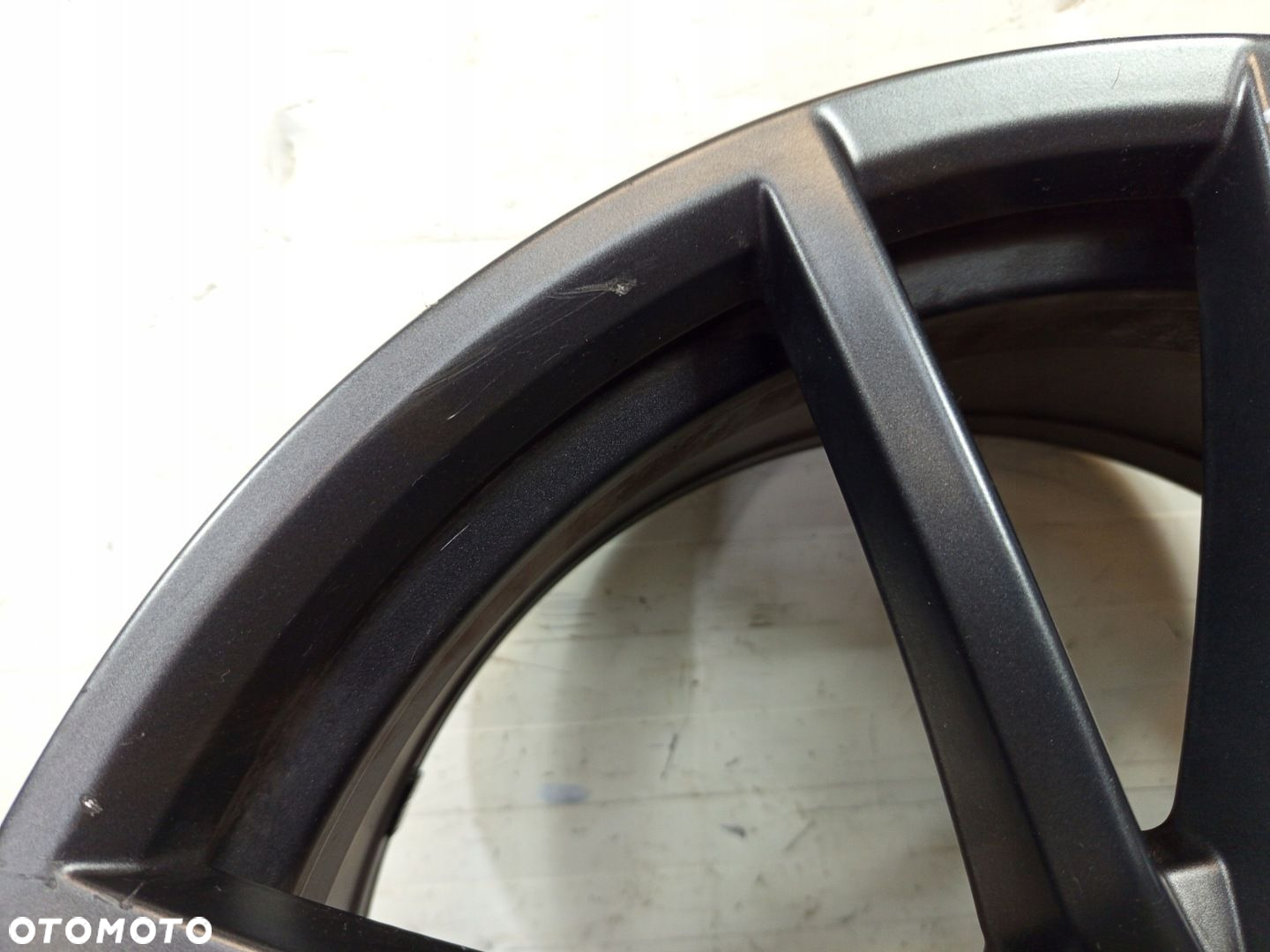 FELGA VW PASSAT 3G 3G0 PRETORIA 3G0601025 BH 19 19 8J ET44 5X112 - 5