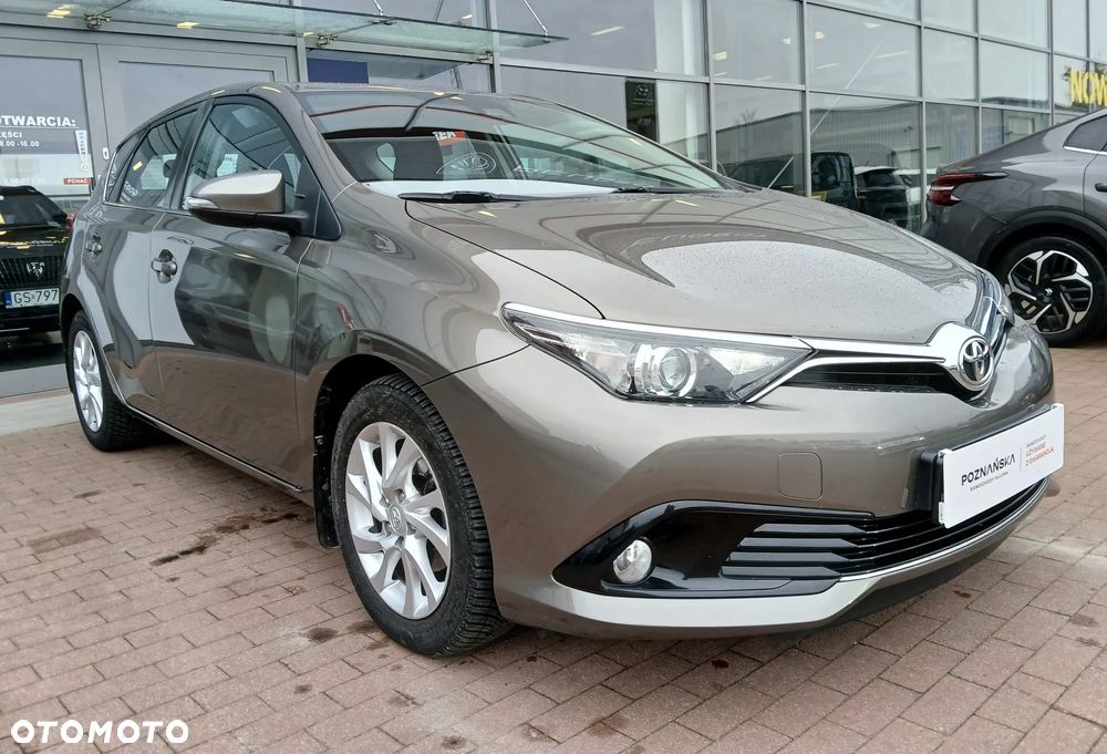 Toyota Auris 1.6 Premium MS - 4
