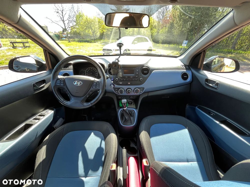 Hyundai i10 - 11