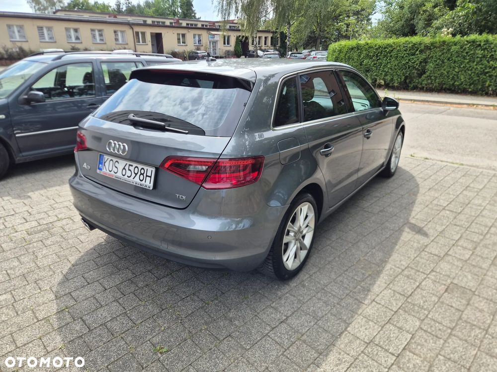 Audi A3 Sportback 2.0 TDI Ambiente - 3