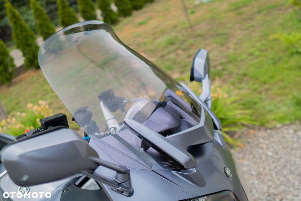 Yamaha FJR - 14