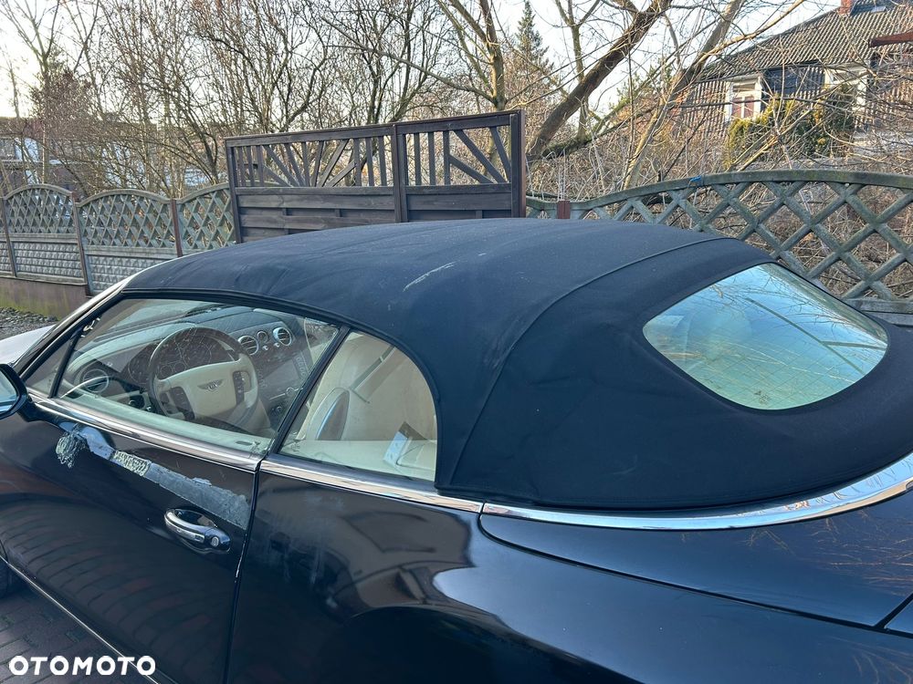 Bentley Continental GT - 17