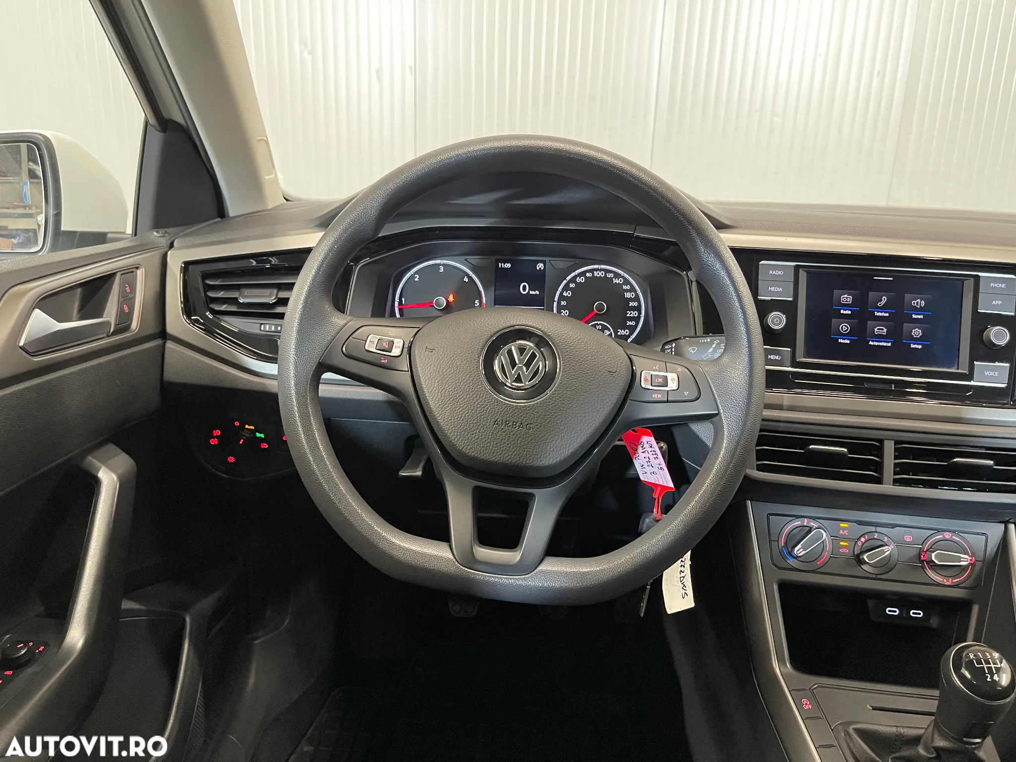 Volkswagen Polo 1.6 TDI Comfortline - 6