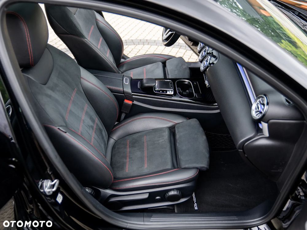 Mercedes-Benz Klasa A 220 4-Matic AMG Line 7G-DCT - 23