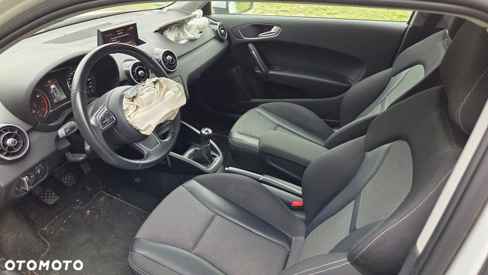 Audi A1 3-drzwiowe 1.0 TFSI ultra sport - 21