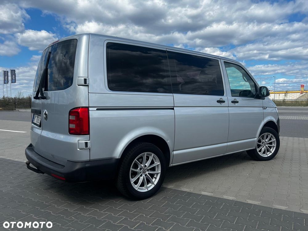 Volkswagen Transporter - 11