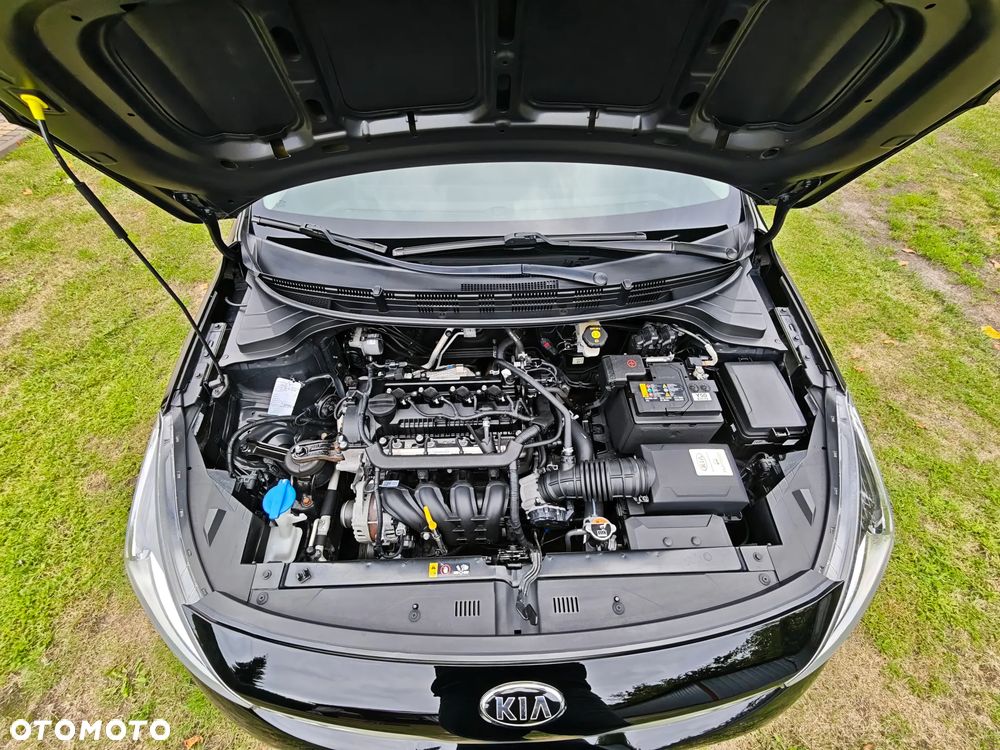 Kia Rio 1.2 L - 38