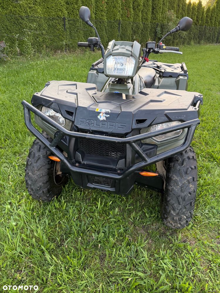 Polaris Sportsman - 1