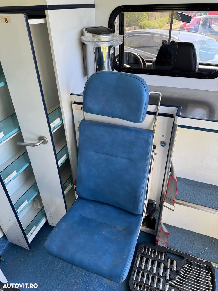 Mercedes-Benz Sprinter - 16