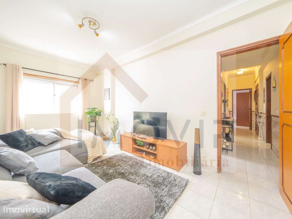 Excelente apartamento T2 no Pinhal NovO - Grande imagem: 2/24