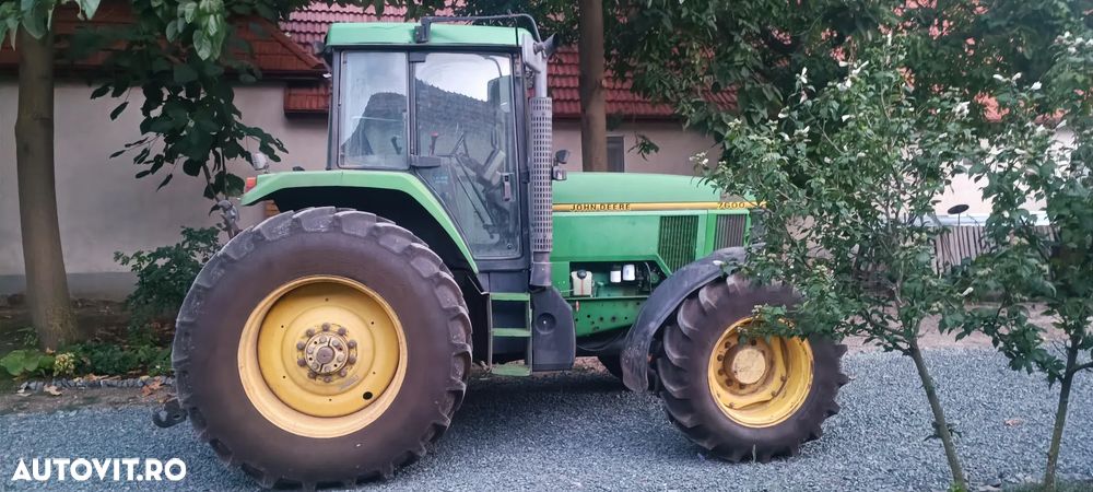John Deere 7600 - 6