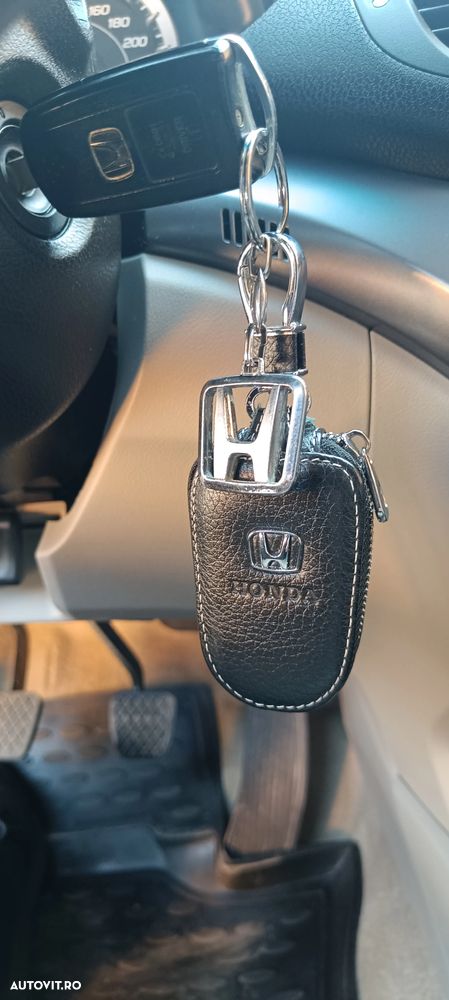 Honda Accord 2.0i MT Executive - 17