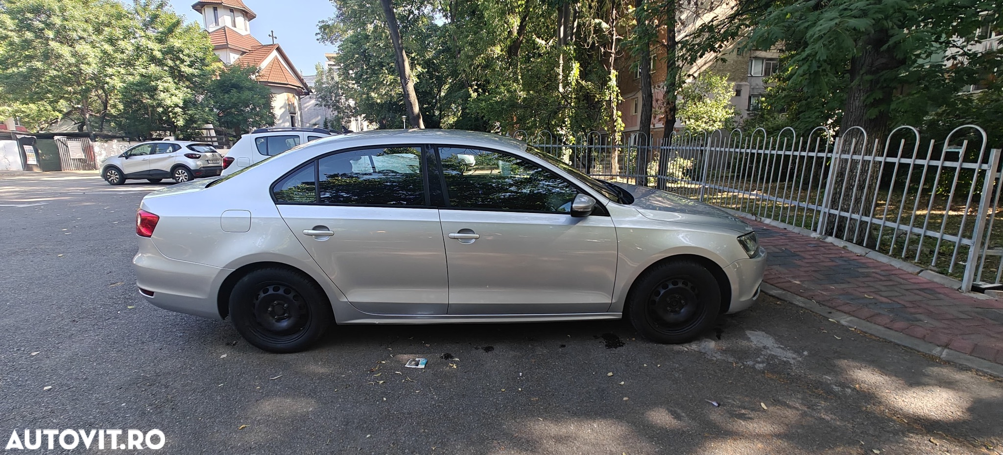 Volkswagen Jetta 1.6 TDI DPF Trendline - 7