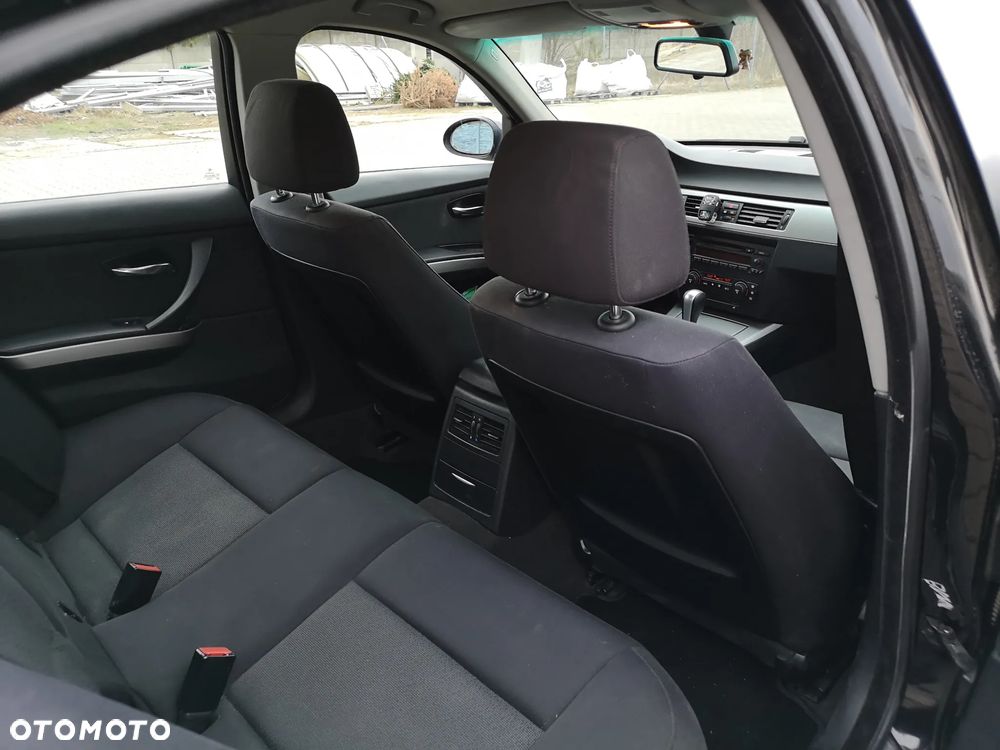 BMW Seria 3 - 11