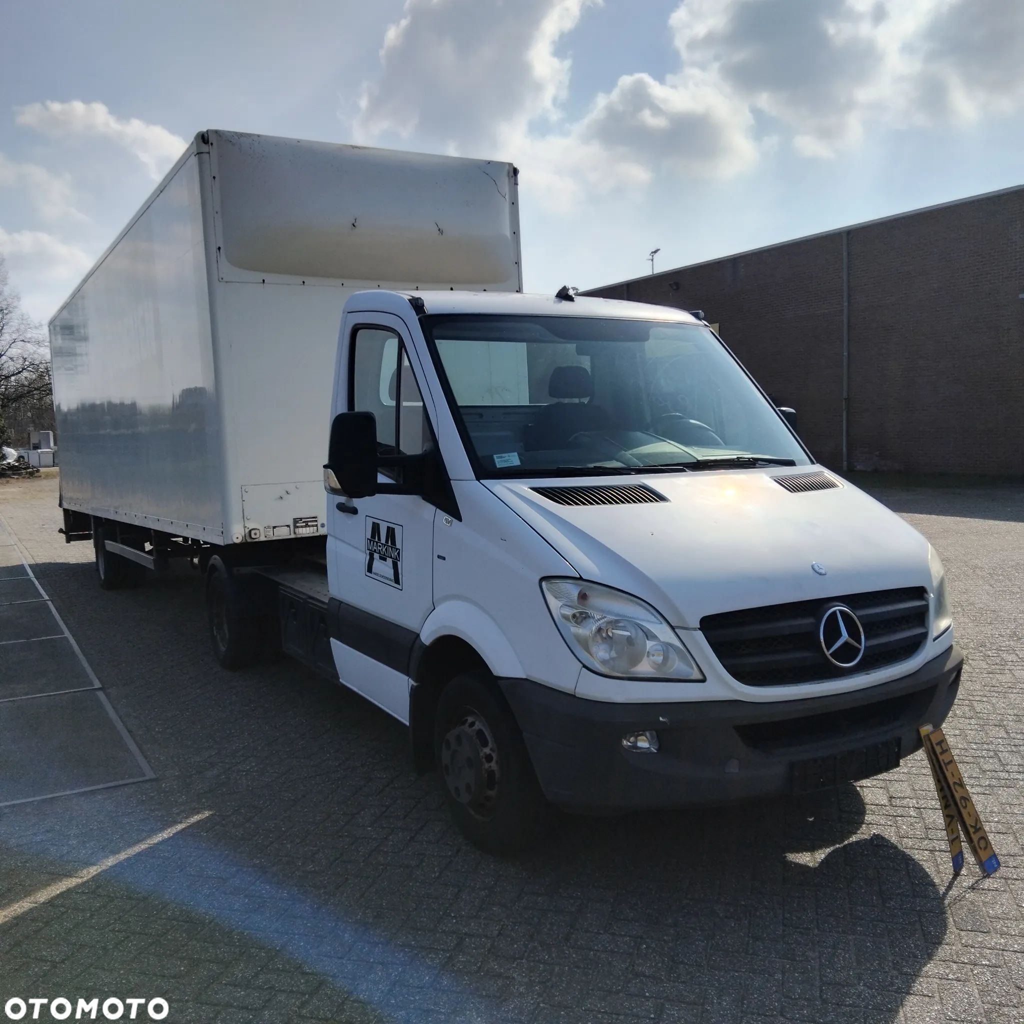 Mercedes-Benz Sprinter - 1