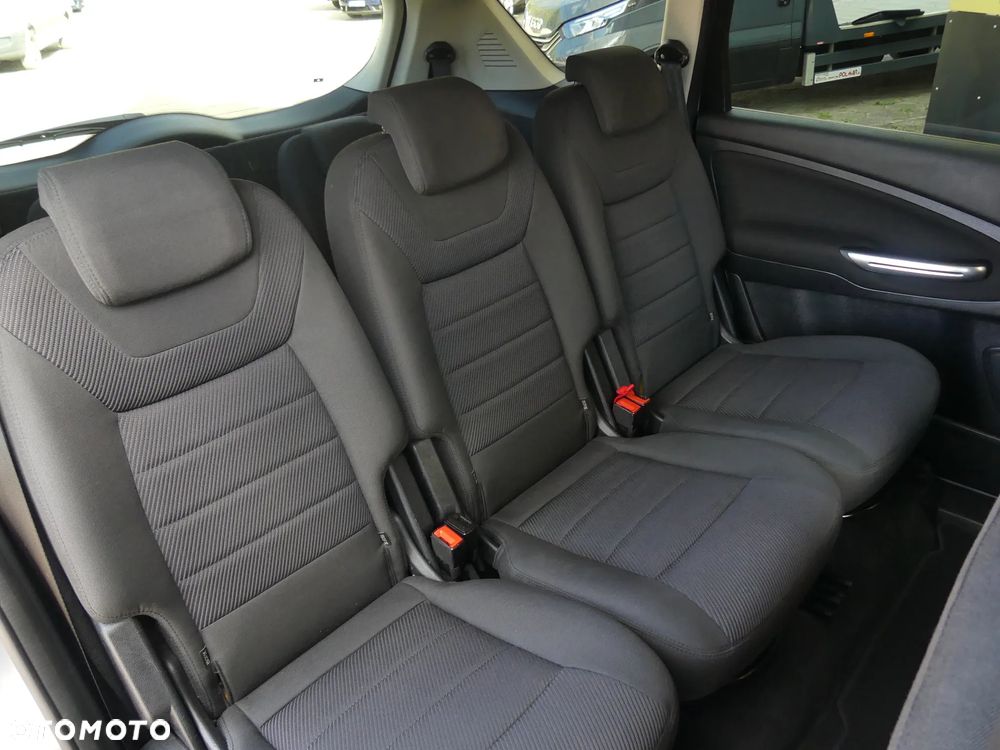 Ford S-Max 2.0 TDCi DPF Trend - 15