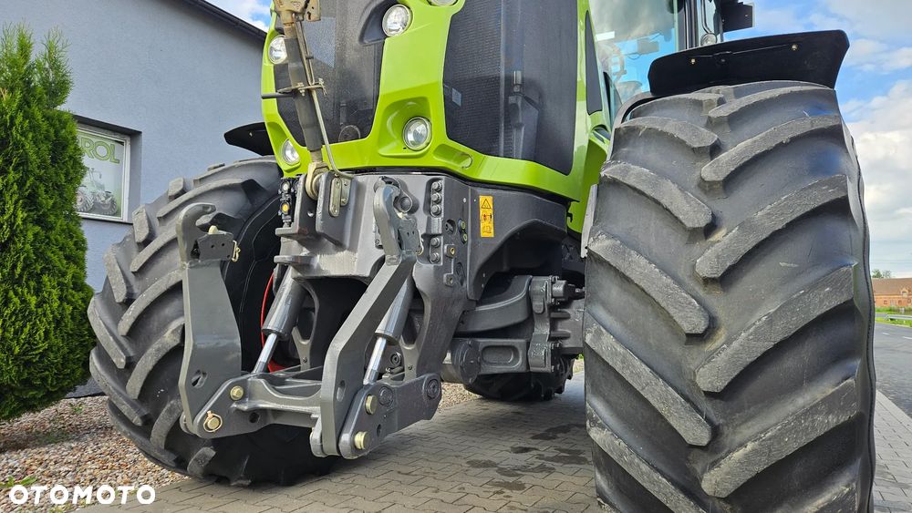 Claas Axion 920 - 13