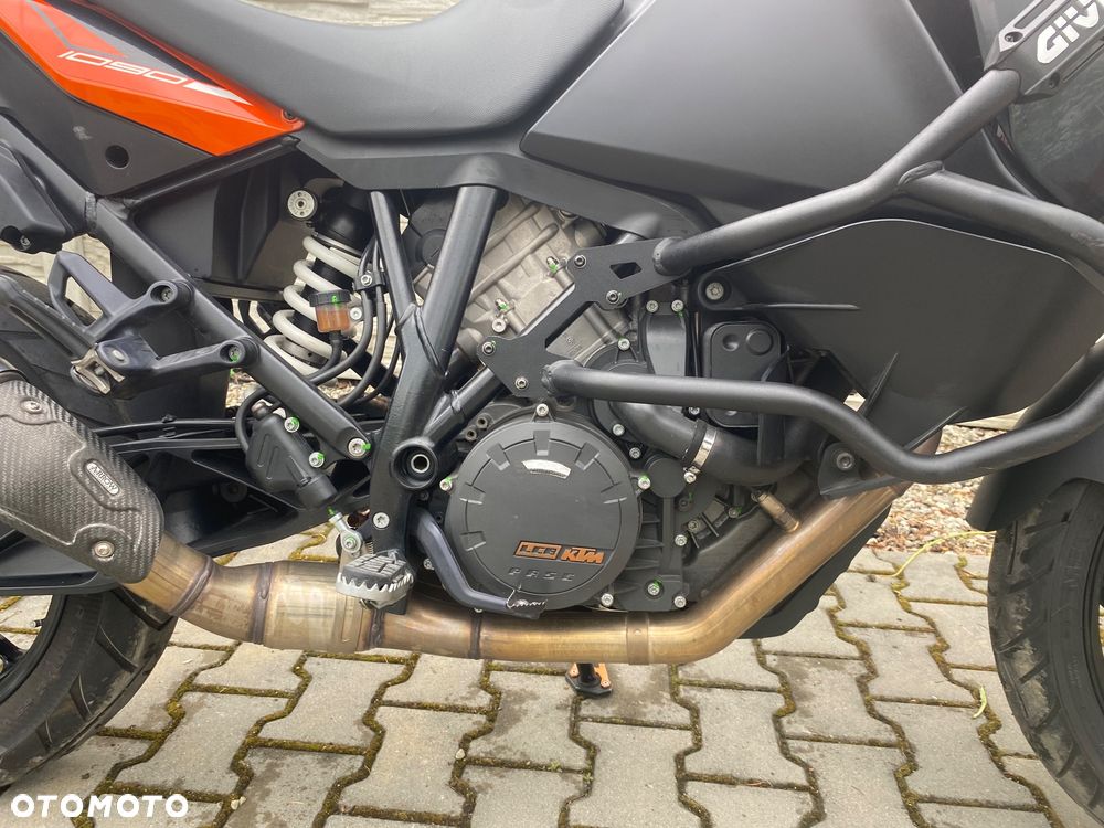 KTM Adventure - 8