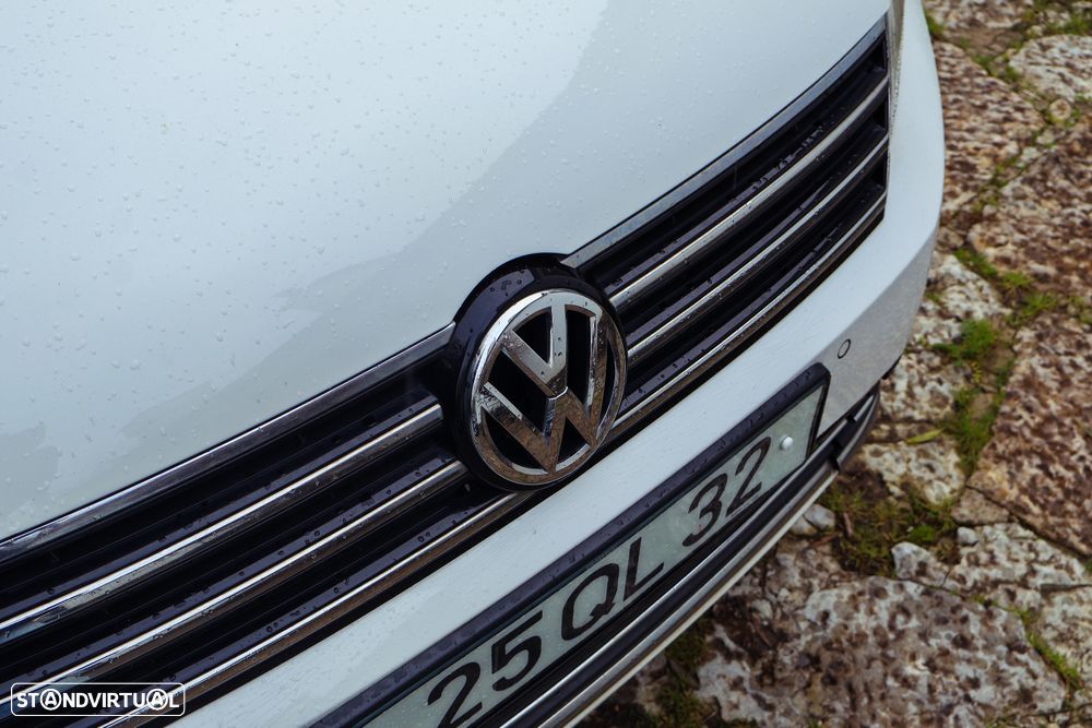 VW Passat Variant 2.0 Blue TDI DPF DSG Comfortline - 17
