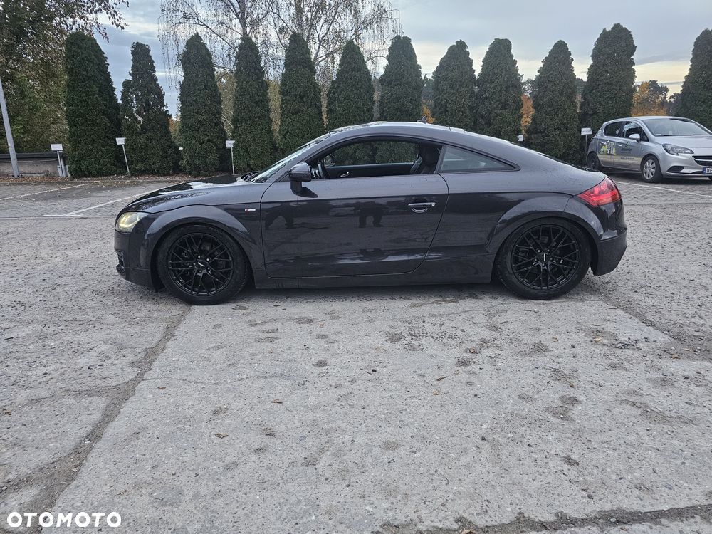 Audi TT Coupé - 4