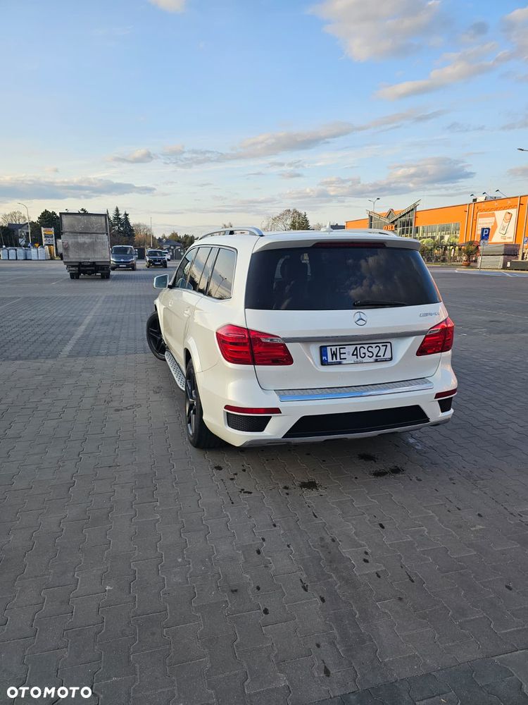 Mercedes-Benz GL 350 BlueTEC 4-Matic - 10