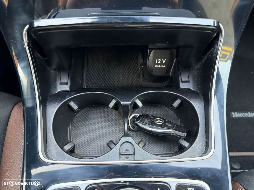 Mercedes-Benz C 250 - 34