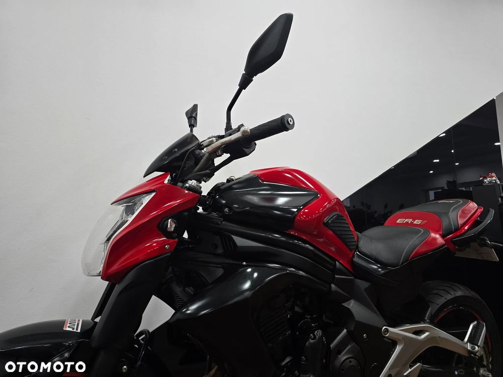 Kawasaki ER - 7