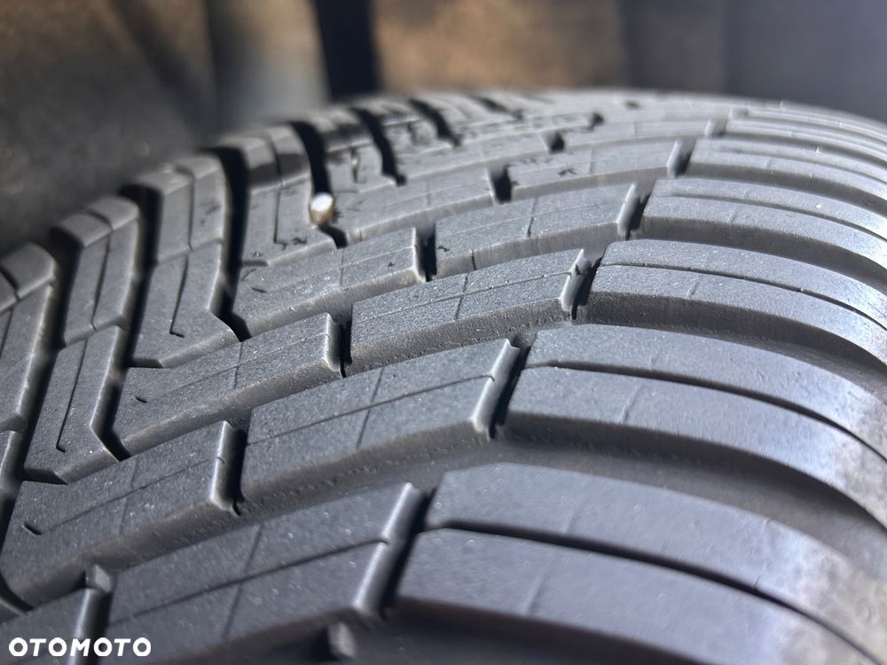 Volkswagen Tiguan Allspace 2.0 TSI 4Mot Comfortline DSG - 9