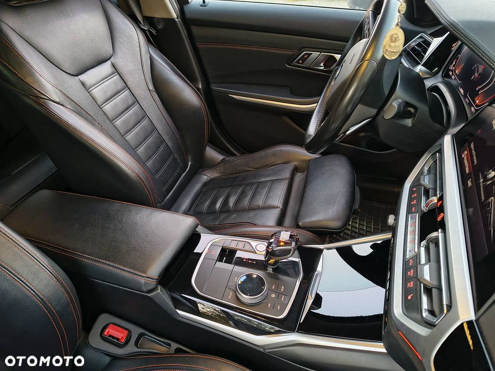 BMW Seria 3 - 22