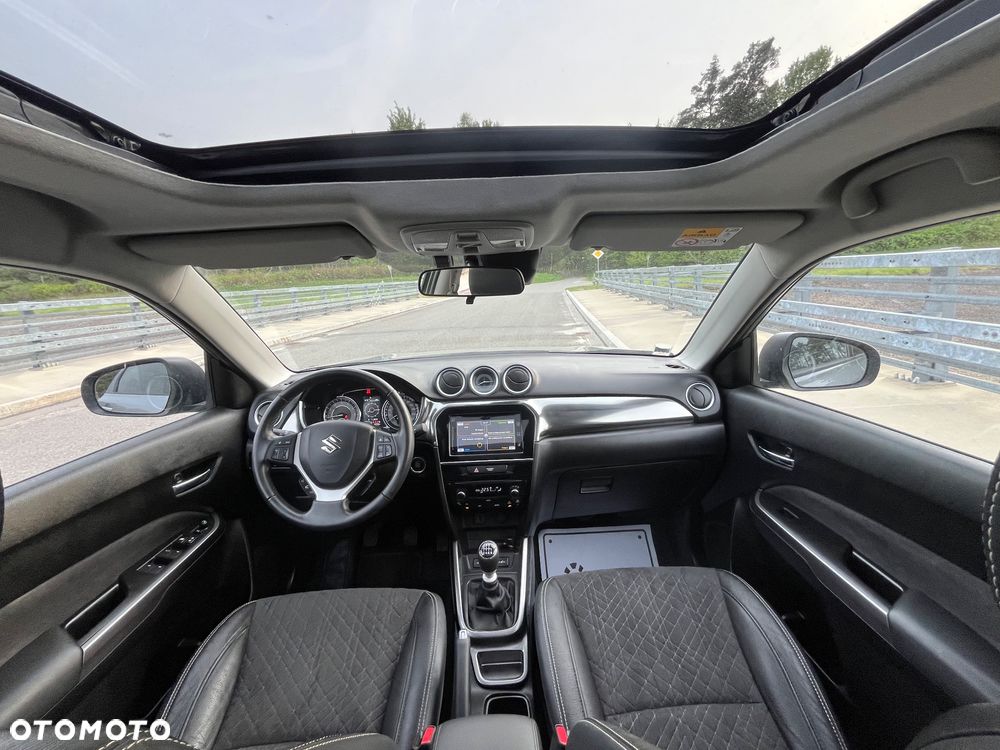 Suzuki Vitara 1.4 Boosterjet Hybrid Comfort+ - 14