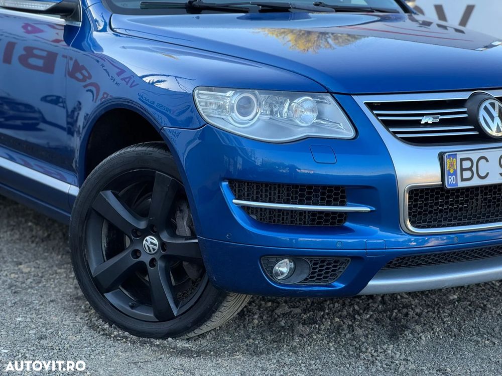 Volkswagen Touareg - 11