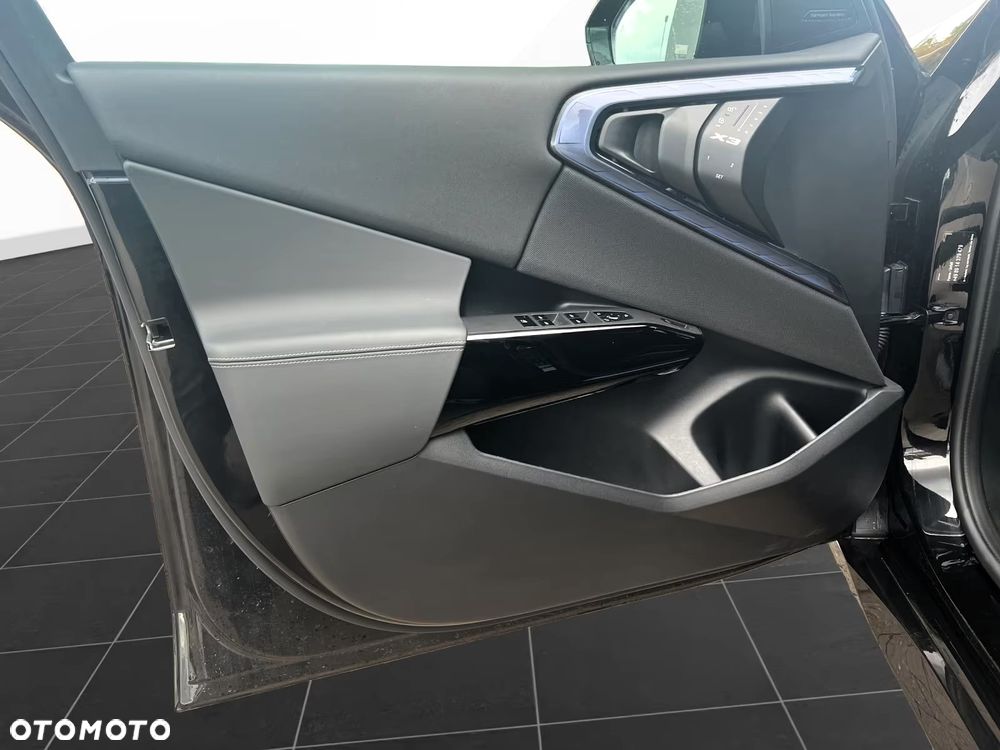 BMW X3 xM50 mHEV - 15