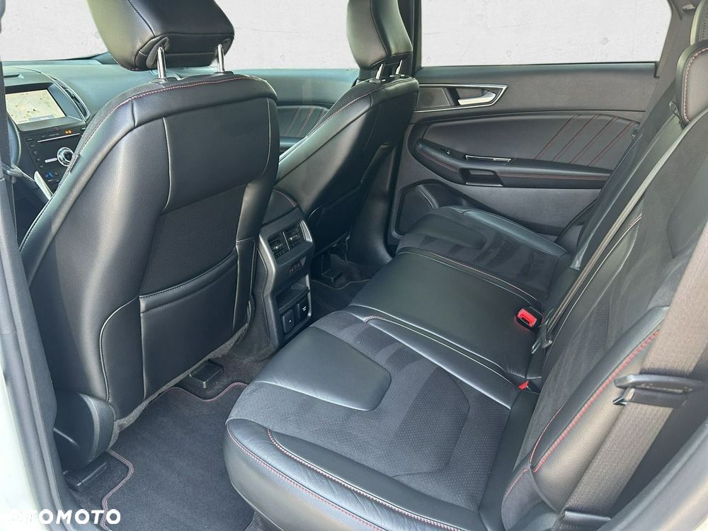 Ford Edge - 22